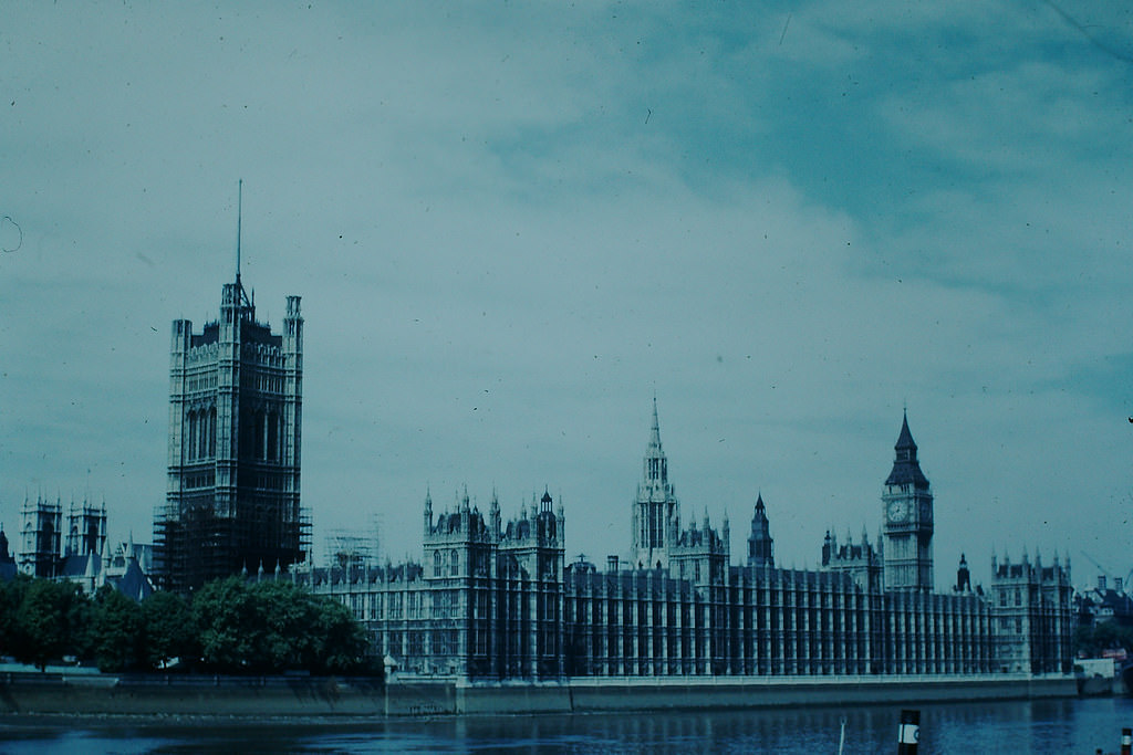 #38 H of P- London, 1949.