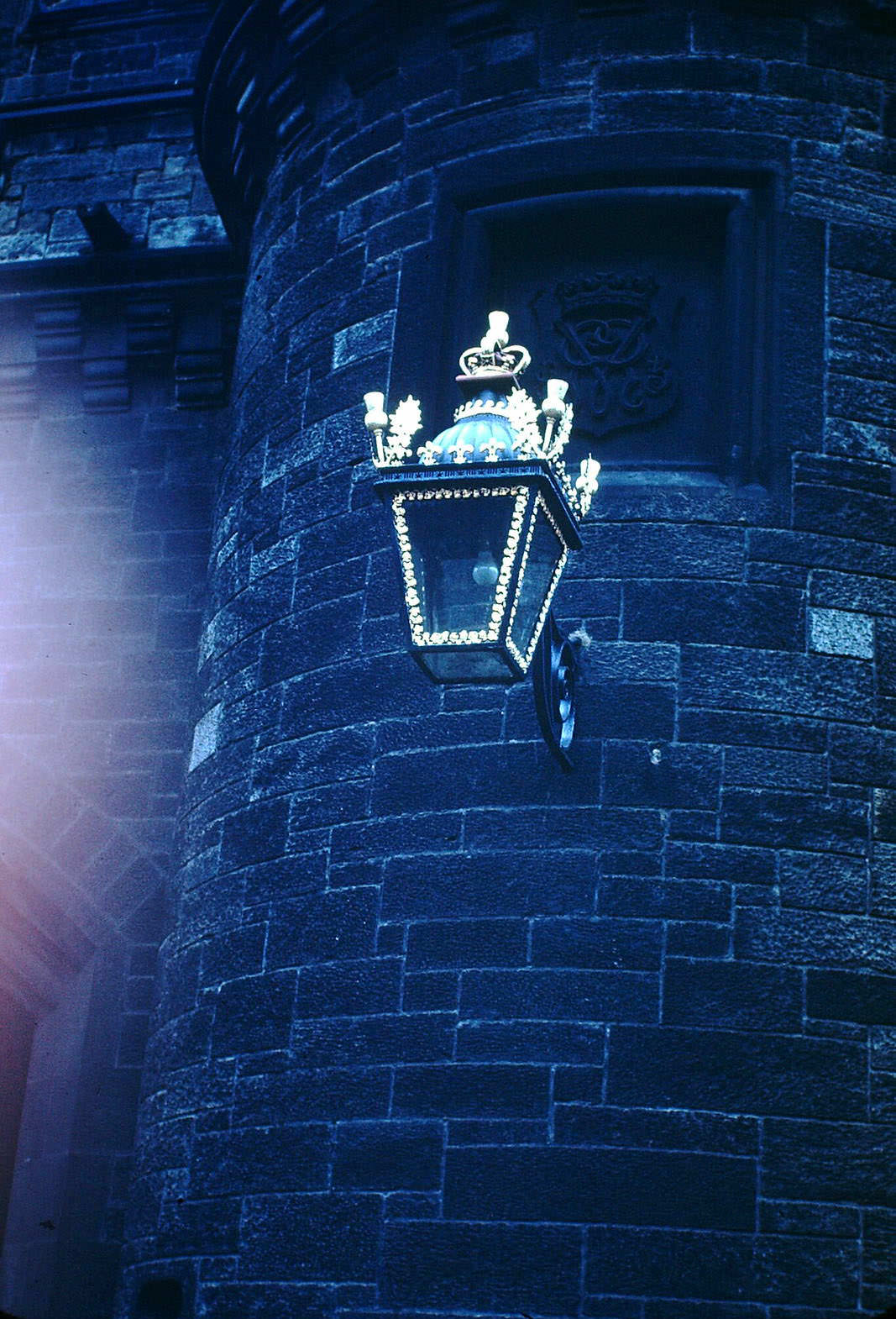 #74 Holyrood Lamp, Edinburgh, 1949.