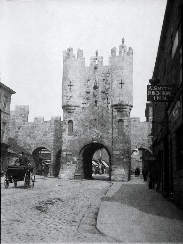 #25 Micklegate Bar, York