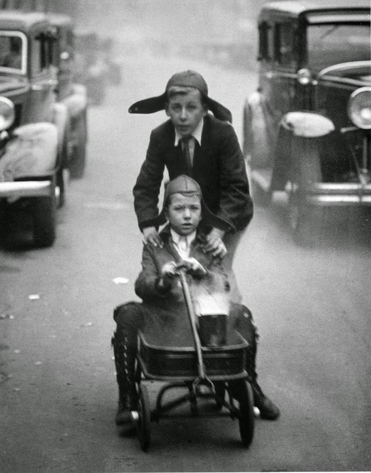 #38 Children playing, Madrid, 1930
