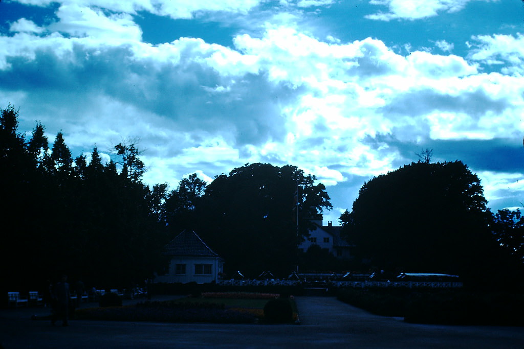 #6 Frogner Park-B- Oslo, Norway, 1940s.