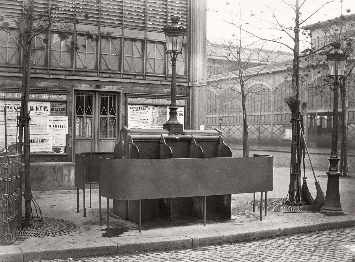 #3 Pissoir at Halles Centrales, 1875.