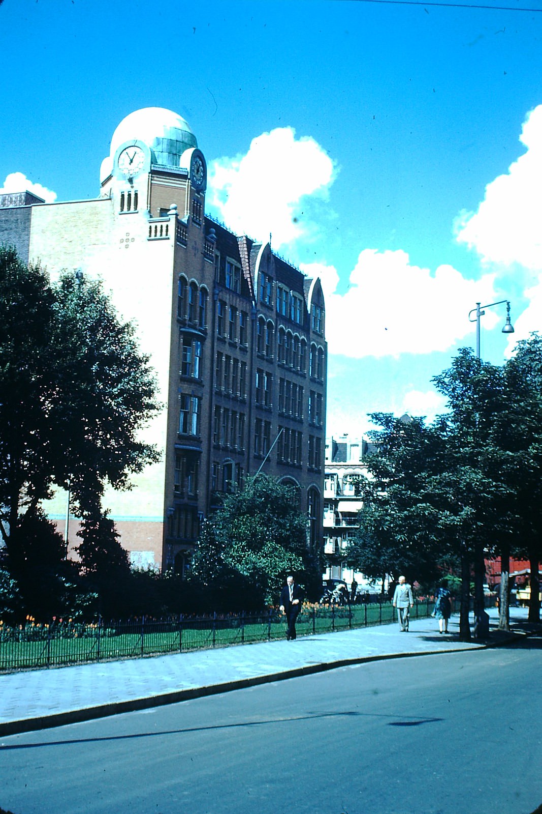 #7 Diamond Dealers Club in Amsterdam, the Netherlands, 1940s.