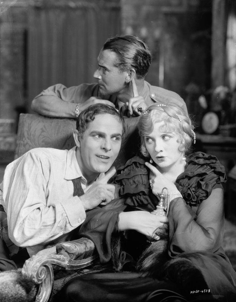 #29 Alice Terry with Antonio Moreno on the set of ‘Mare Nostrum’, 1930.