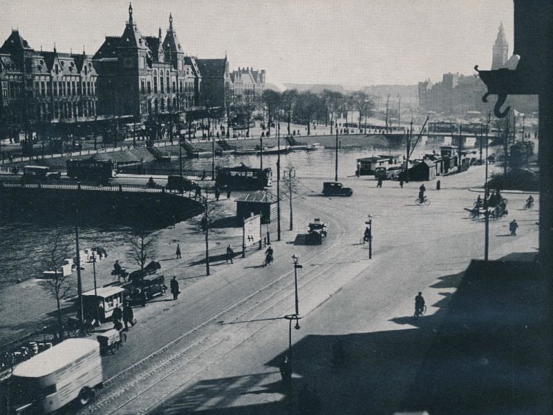 #2 Amsterdam Prins Hendrikkade/Centraal Station, 1930s