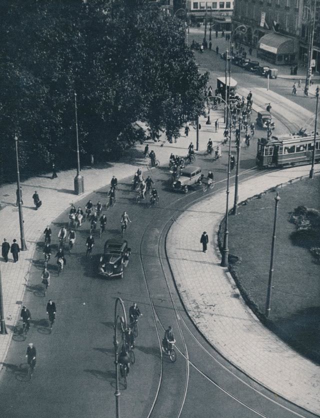 #9 Amsterdam Leidsebosje, 1930s