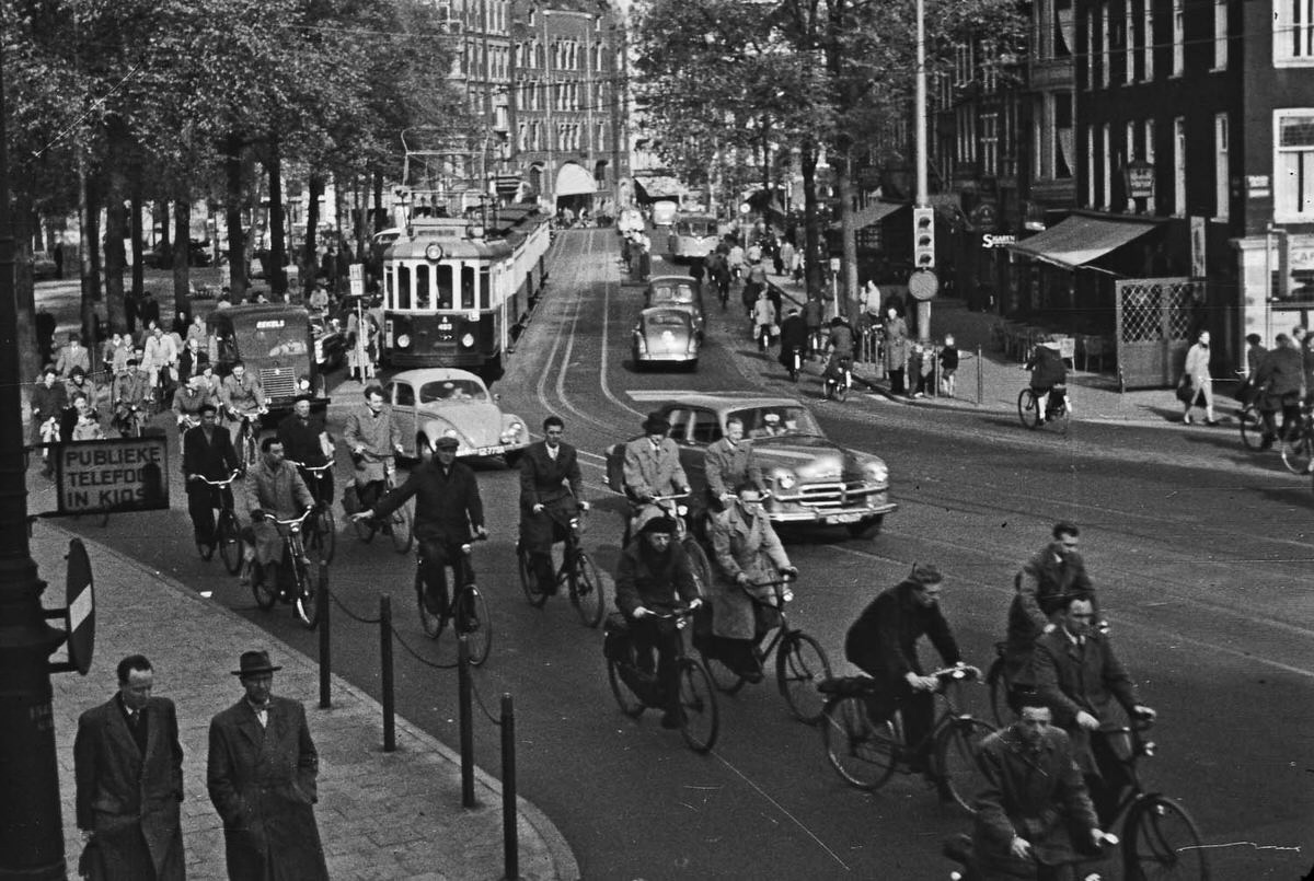 #10 Street Life, Amsterdam, 1958