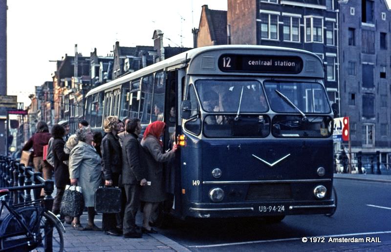 #19 Haarlemmerstraat, Amsterdam, November 1972