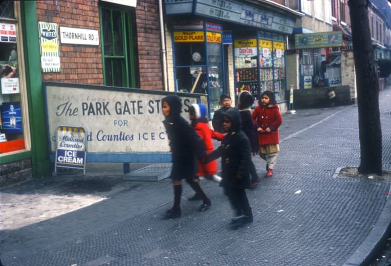#18 Children on Thornhill Road, Handsworth, 1968