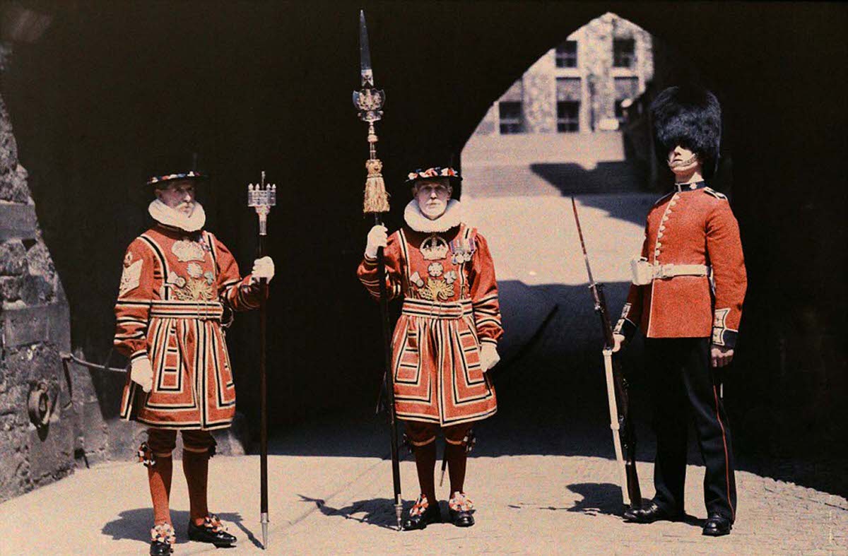 #30 The Chief Warder, a Coldstream Guardsmen, and a Yeoman Warder pose at the Tower of London.