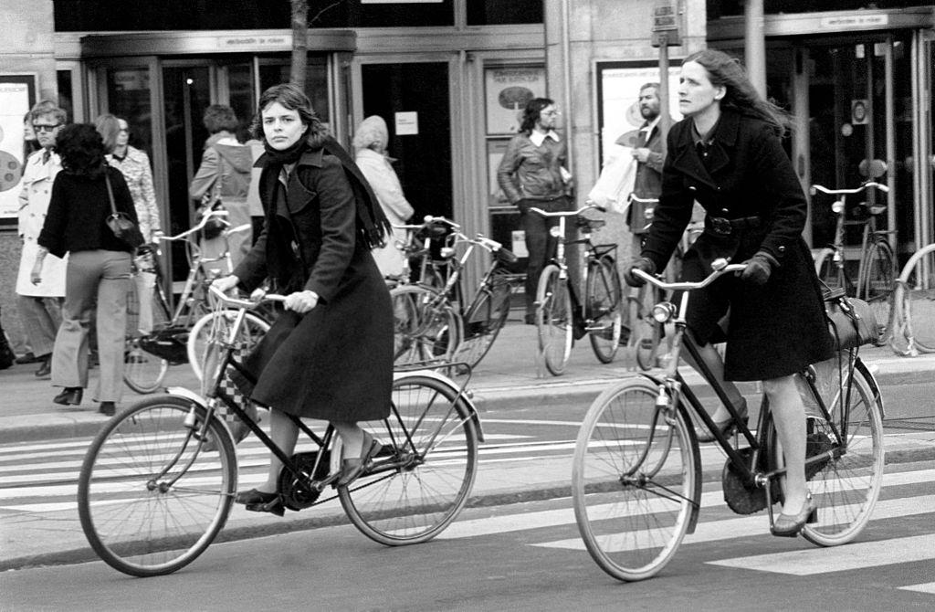 #19 People getting around the town by bicycle in Amsterdam, 1975.