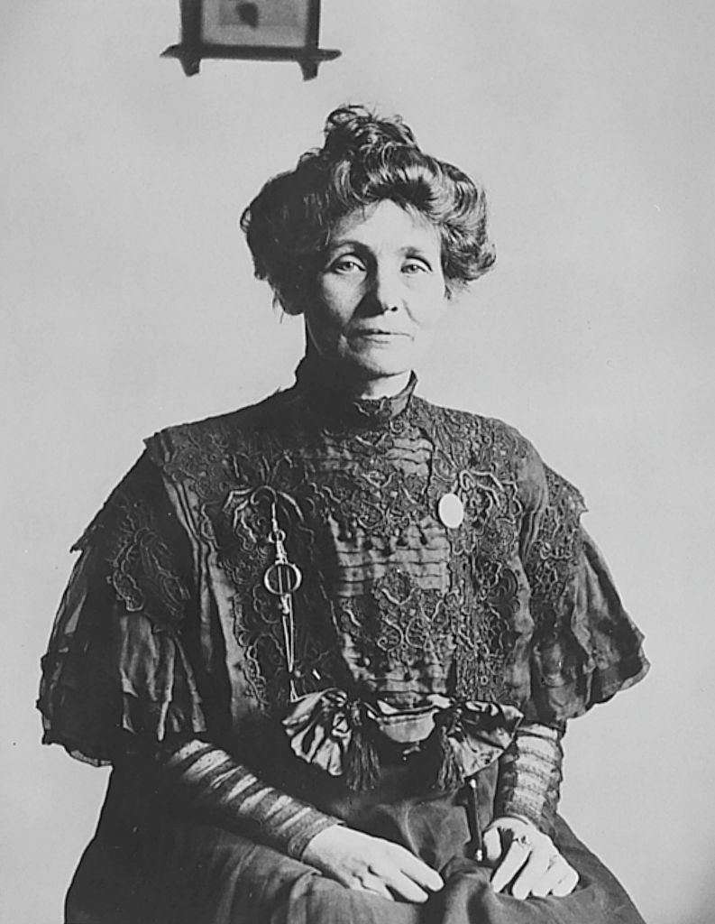 #48 Emmeline Pankhurst, 1912.