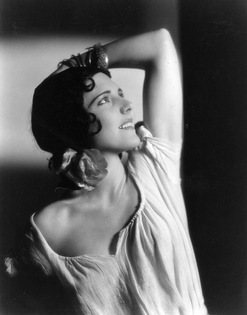 #3 Jean Arthur doing her impression of Spain’s original flapper, ‘Carmen’, 1924.