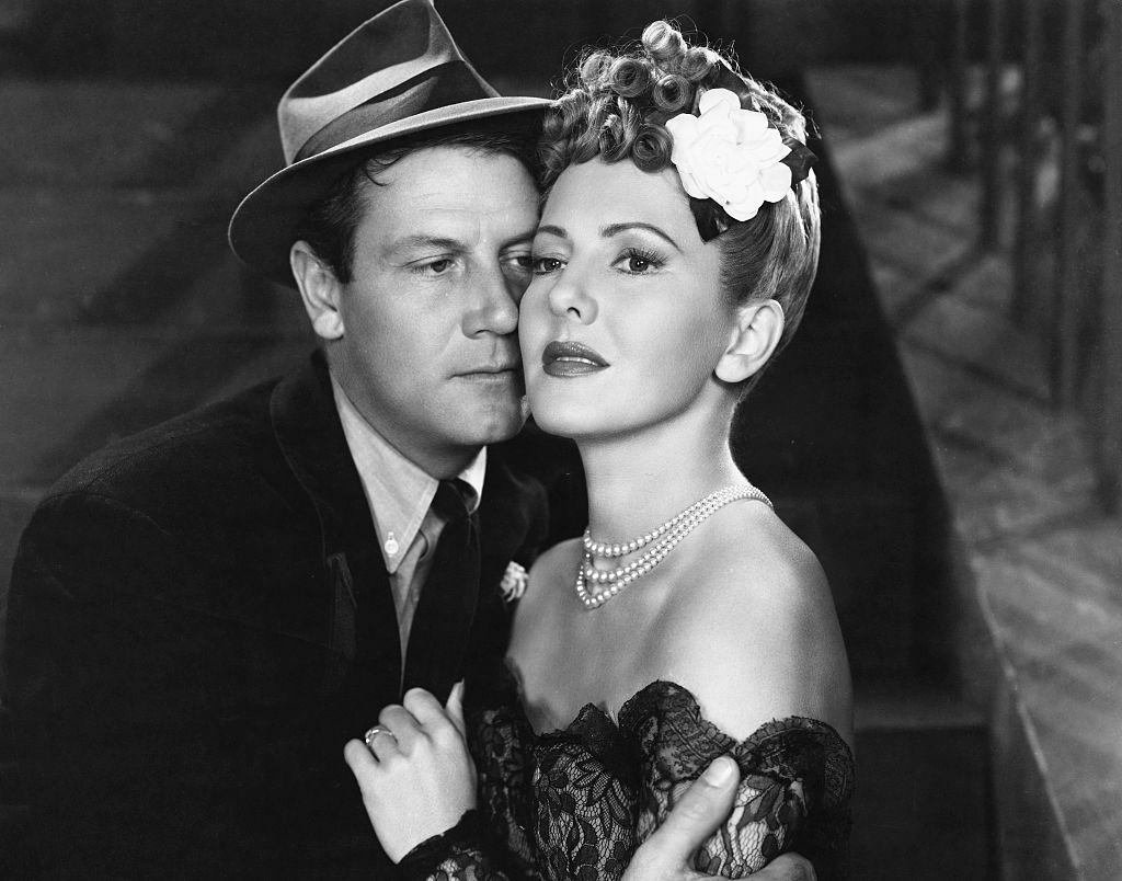 #42 Jean Arthur as Connie Milligan and Joel McCrea as Joe Carter in the movie ‘The More of the Merrier’, 1940.