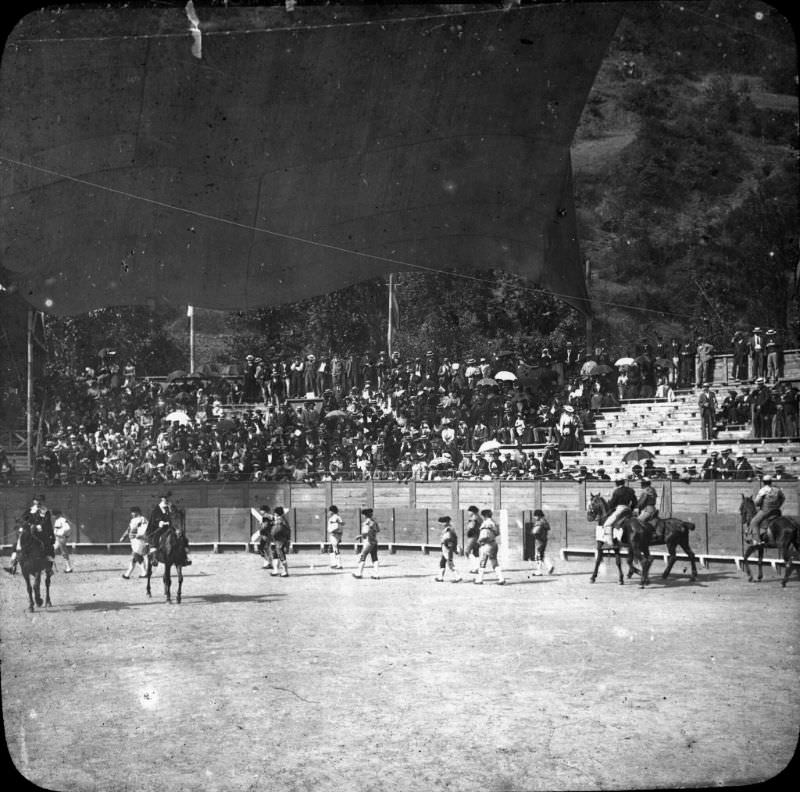 #48 Running of the bulls- Mazzantini, Luchon, July 3, 1899
