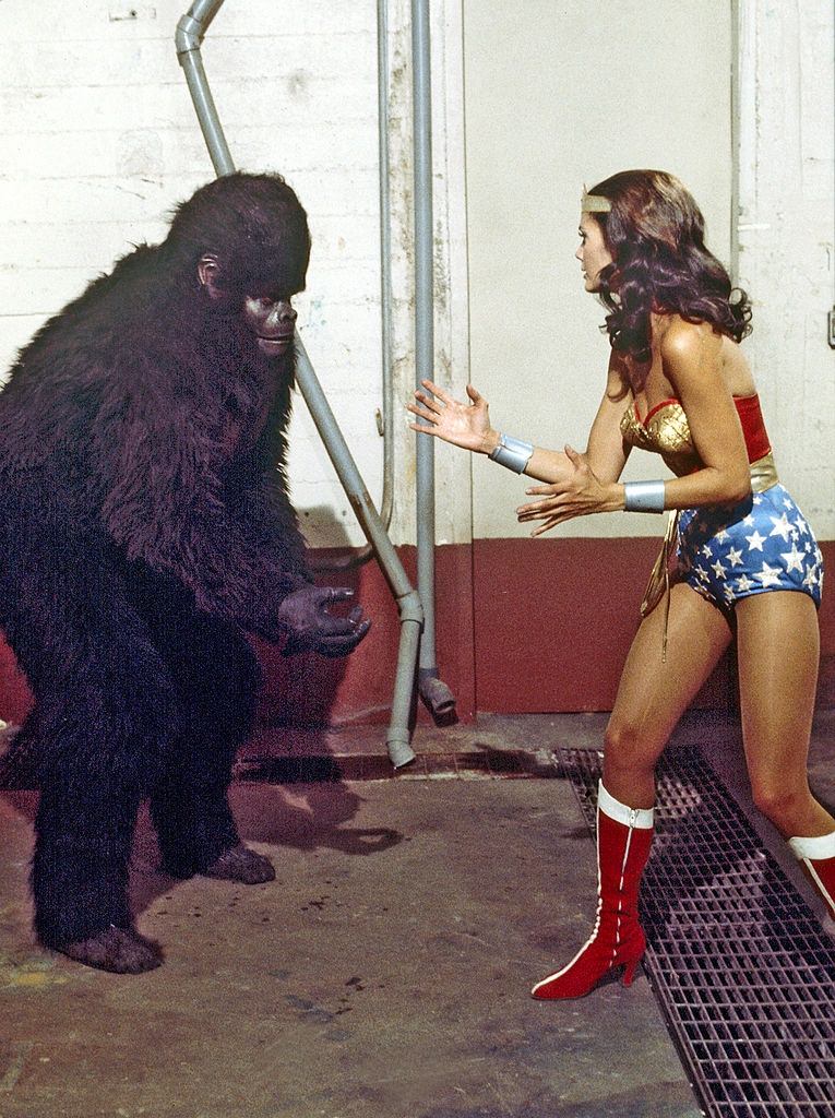 #62 Lynda Carter fighting with gorilla in the episode ‘Wonder Woman vs. Gargantua’, 1975.