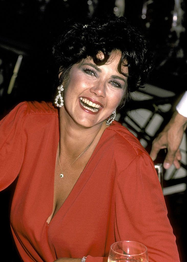 #68 Lynda Carter in Gala Awards, 1983.