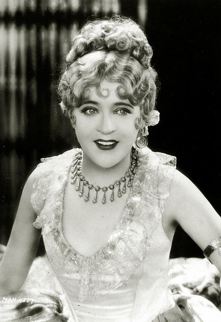 #1 Mae Murray on the stage, 1925.