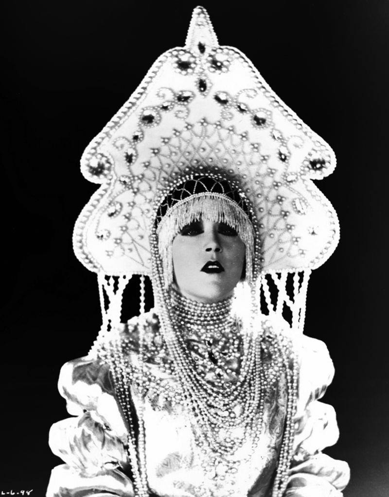 #16 Mae Murray in costume as Olga Farinova in a still from the movie ‘Fashion Row’, 1923.