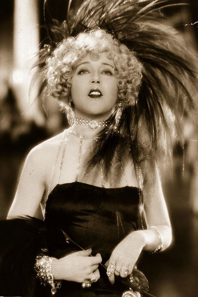 #27 Mae Murray as dancer Sally O’Hara in the film ‘The Merry Widow’, 1925.