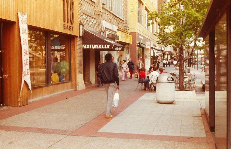 #37 Nicollet Mall, Minneapolis, May 1983
