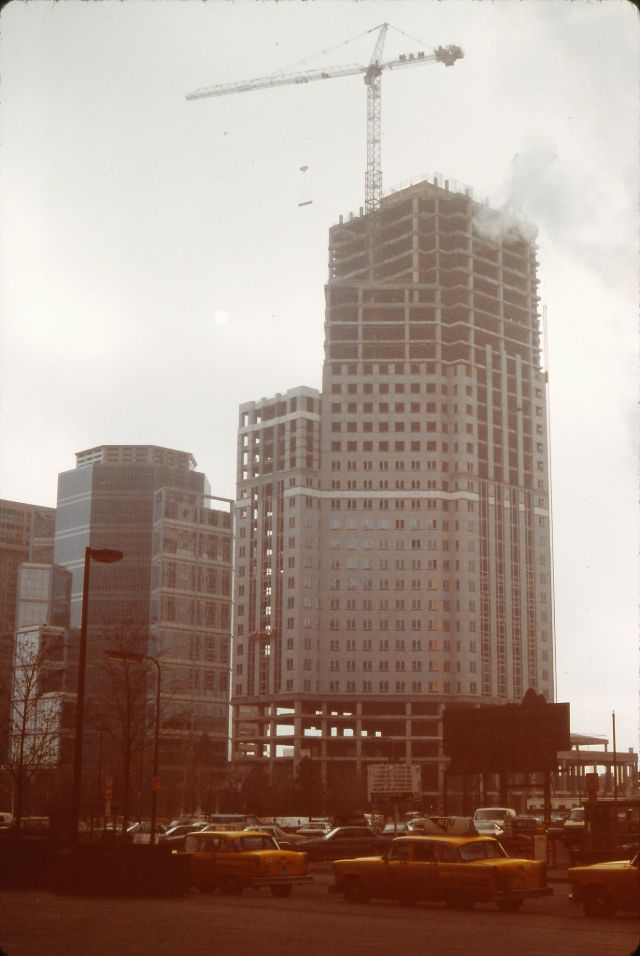 #45 Lincoln Center under construction, Downtown Minneapolis, fall 1986