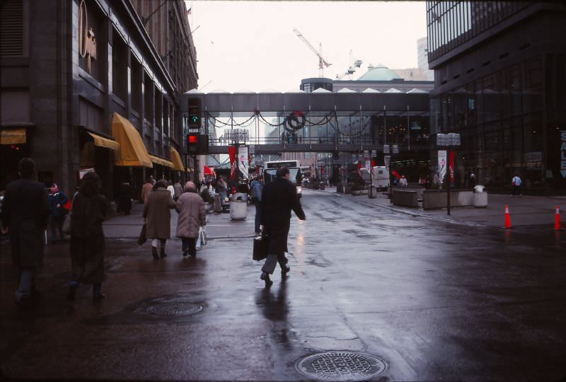 #55 Nicollet Mall, Minneapolis, December 1989