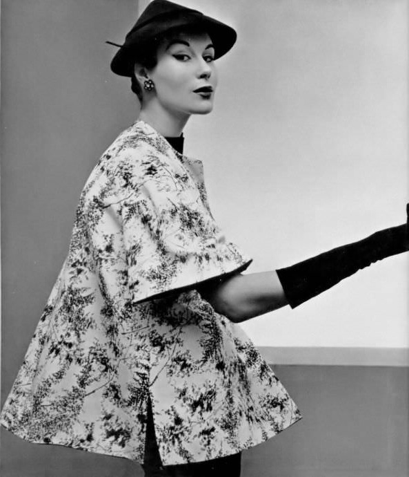 #10 Myrtle Crawford in a ‘pagoda line’ printed piqué top by Jeanne Lafaurie, 1953