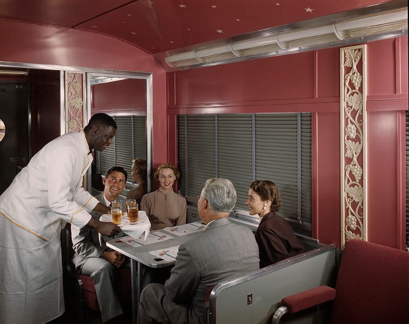 #3 Southern Pacific Sunset Limited Diner and Lounge, Budd Company, June 1950