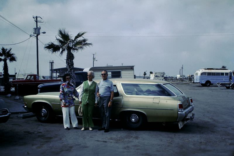 Station Wagons: Cool Vintage Photos from the Heydays of the Best Family Car Inventions