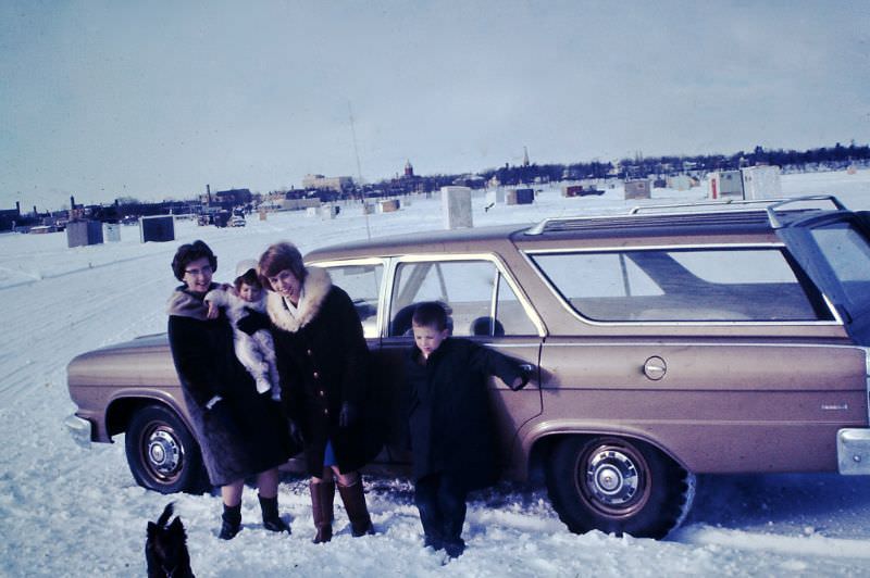 Station Wagons: Cool Vintage Photos from the Heydays of the Best Family Car Inventions