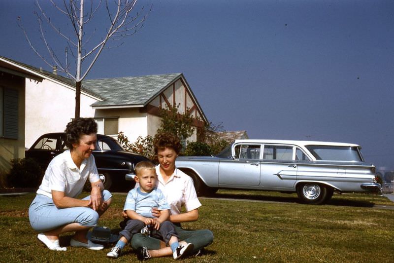 Station Wagons: Cool Vintage Photos from the Heydays of the Best Family Car Inventions