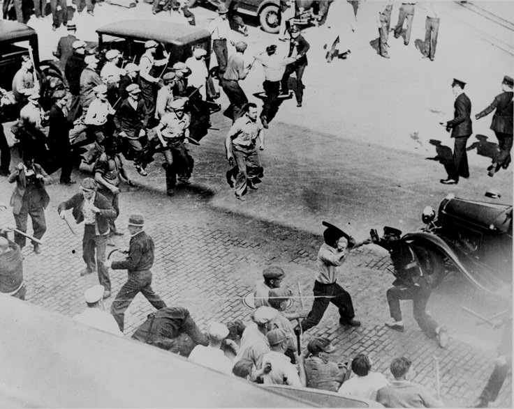 #21 Fight between teamsters and police, Minneapolis, June 1934