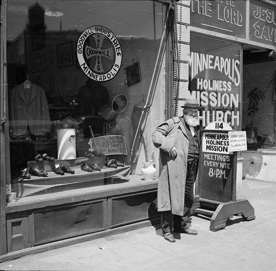 #27 Goodwill store and Mission church, Minneapolis, Minnesota, 1937