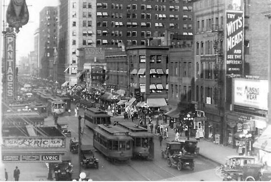 #12 Hennepin Avenue, Minneapolis, 1930s