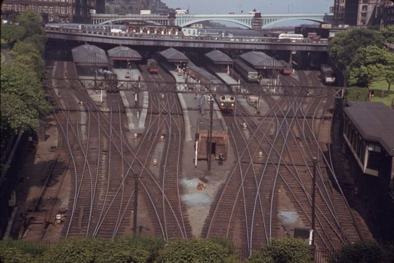 #80 Tracks entering Waverly Station, Edinburgh, 1960s