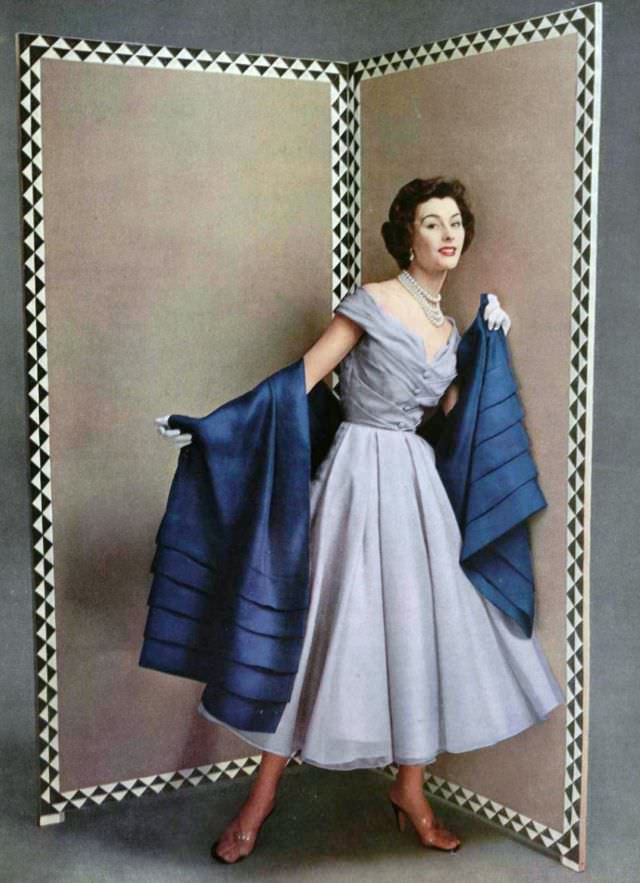 #10 Anne Gunning in mauve over pink organza dance dress with purple organza stole by Lanvin Castillo, 1953