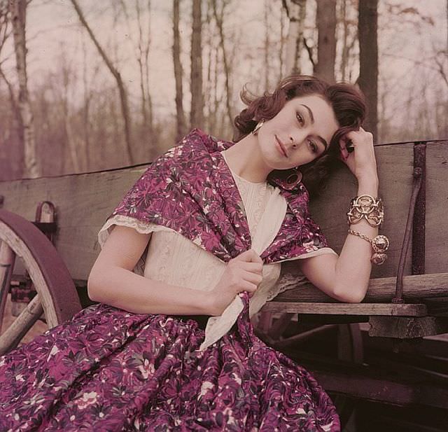 #36 Anne Gunning, Manalapan Beach, Florida, 1954