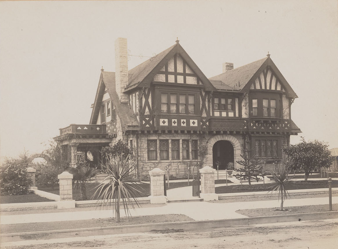 #12 O’Brien residence, Berkeley, California, 1910s
