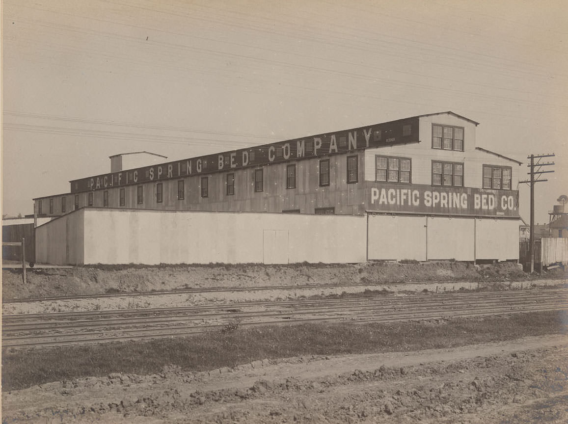 #30 Pacific Spring Bed Co., Berkeley, California, 1910s
