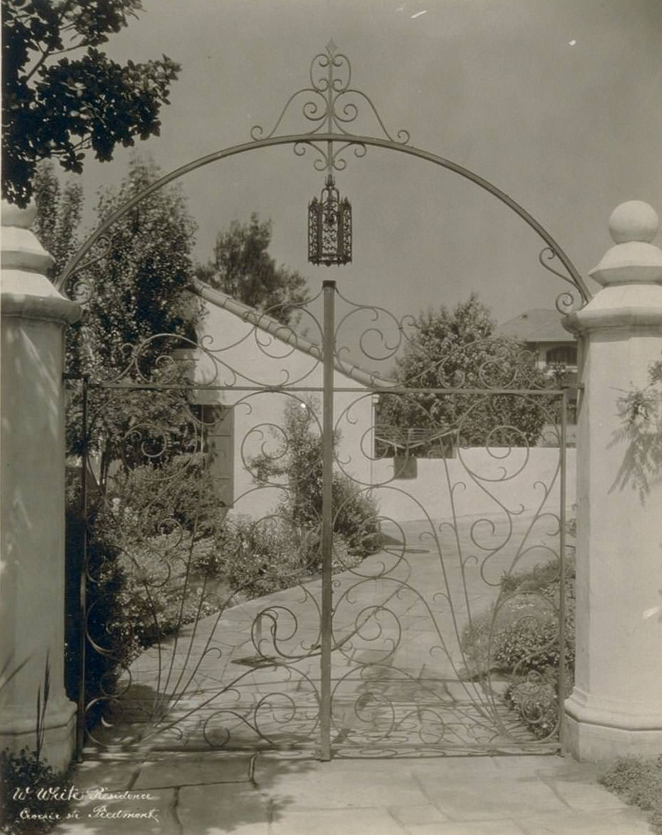 #84 W. White Residence. Crocker St., Piedmont, 1910s