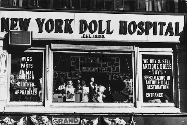 The Dolls Hospitals from the past where People Brought their broken Dolls Weird