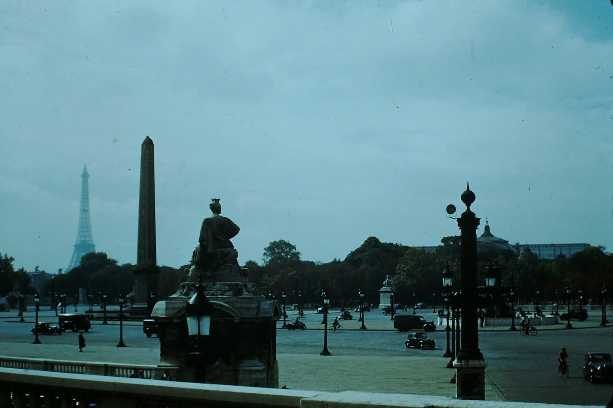#52 Place de la Concorde- Paris, France, 1953