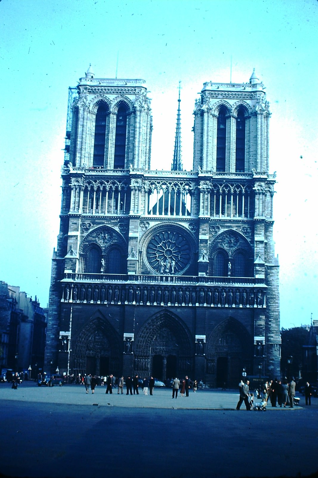 #64 Notre Dame- Paris, France, 1953