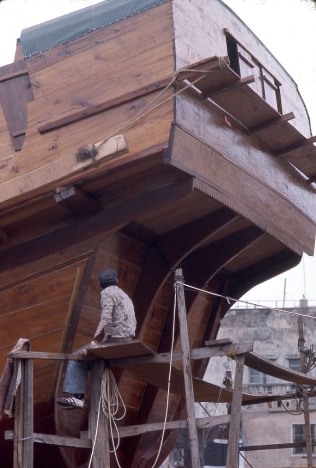 #16 Sampan at Cheung Chau