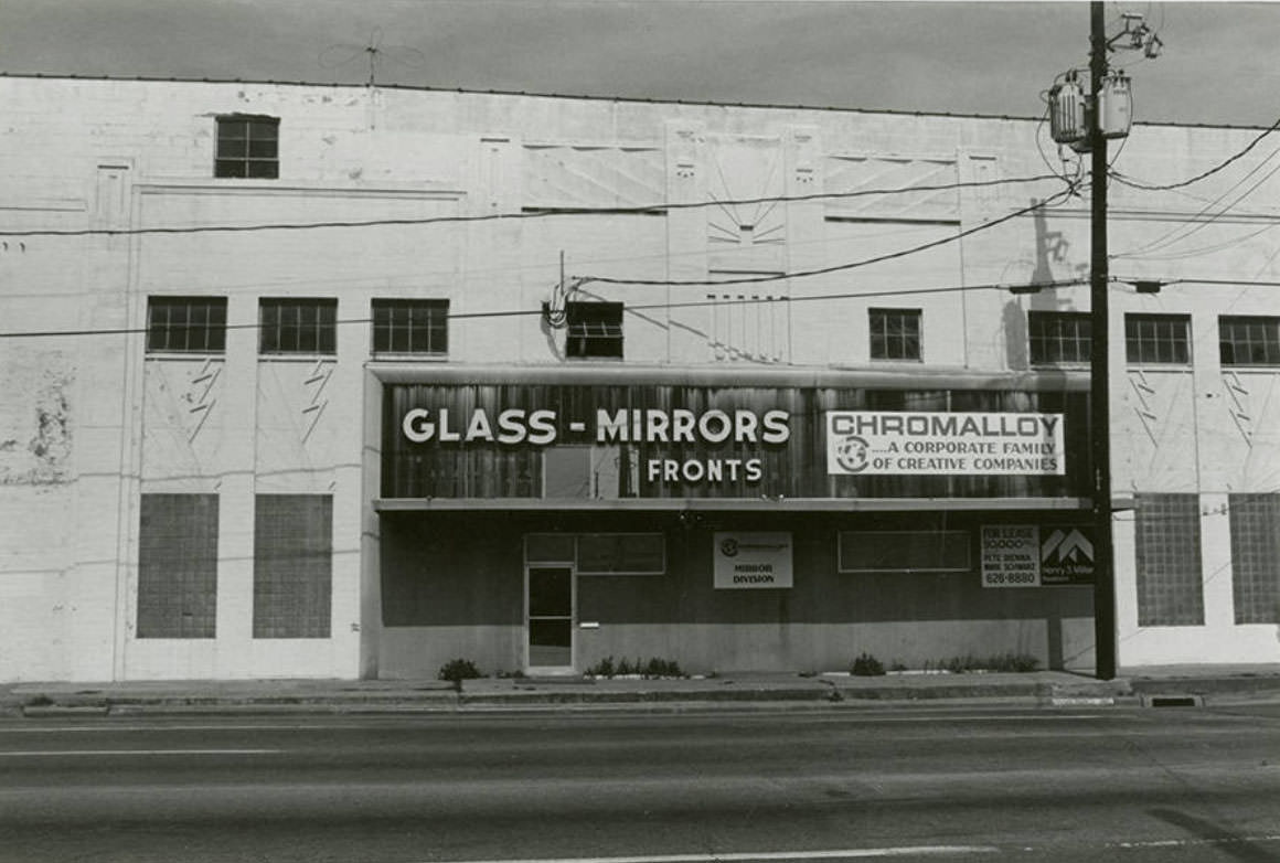 #55 Front exterior of Chromalloy Glass-Mirror building, 1930s