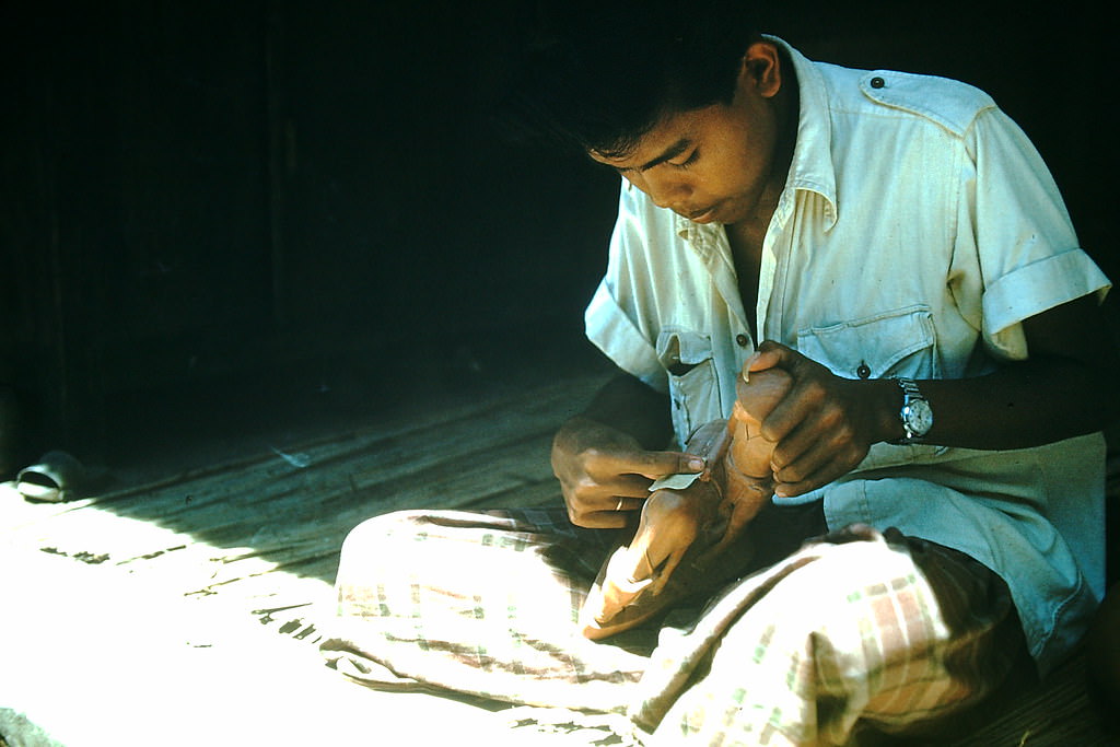 #26 Polishing Wood Carving, Indonesia, 1952
