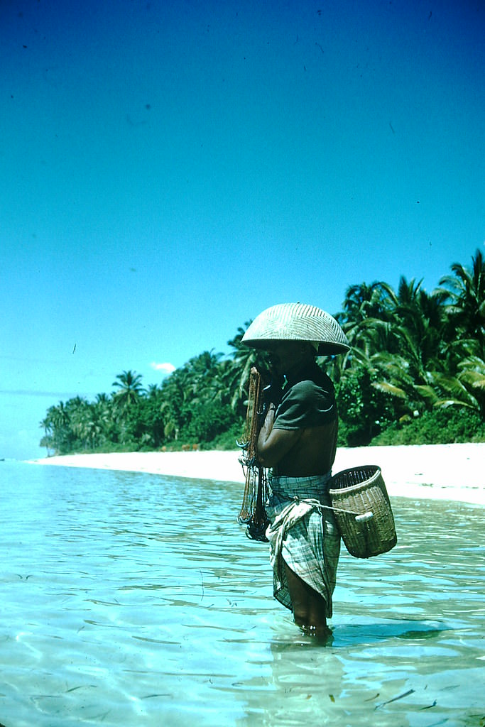 #65 Net Fisherman- Sanoeur- Bali, Indonesia, 1952