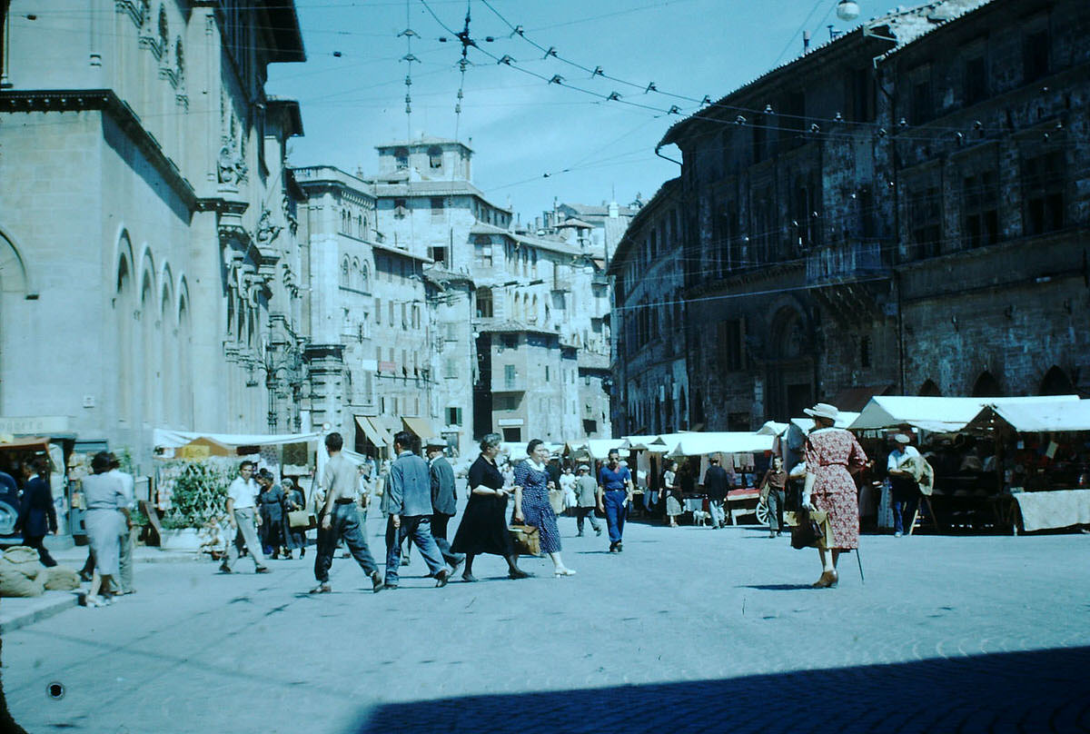 #75 Perugia Market, Italy, 1954.