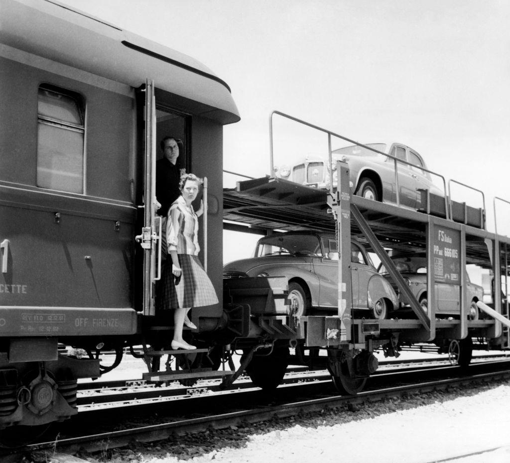 #61 Two women on the train in Italy, 1960.